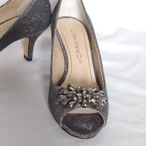 NWOT/Box Caparros Melissa Mercury Glimmer Crystal Embellished Heels Sz 7 Silver